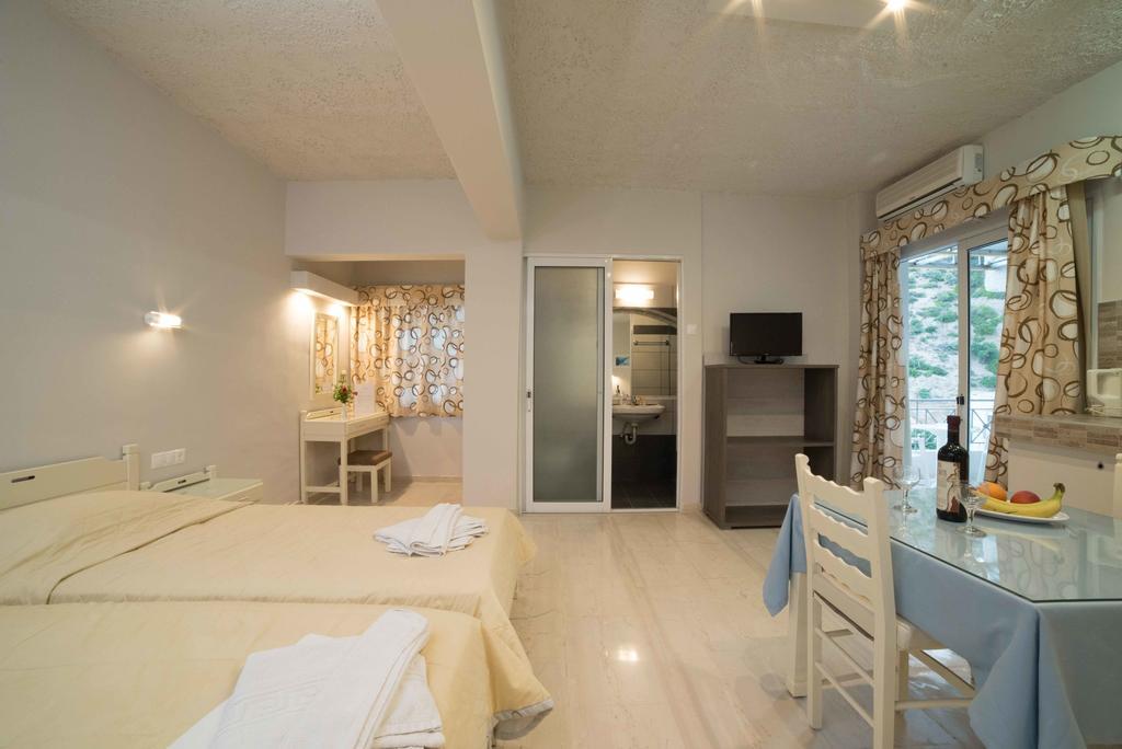 איה גליני Athena Apartments מראה חיצוני תמונה